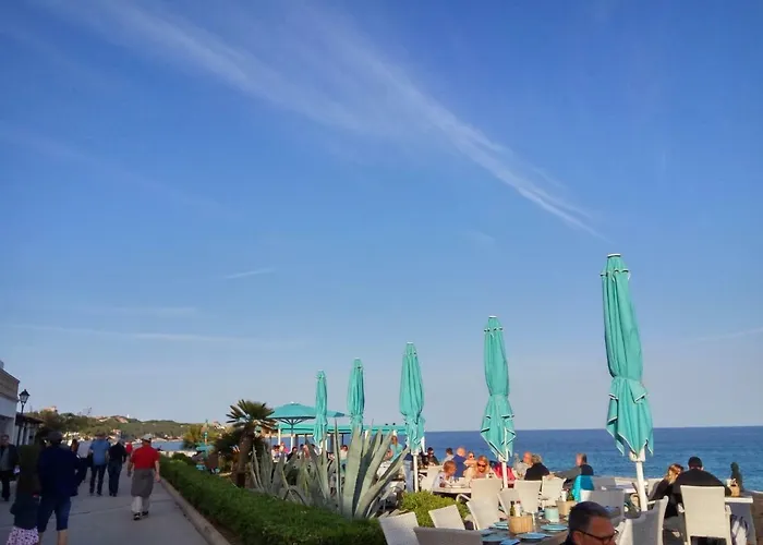 Dream House 度假居 *