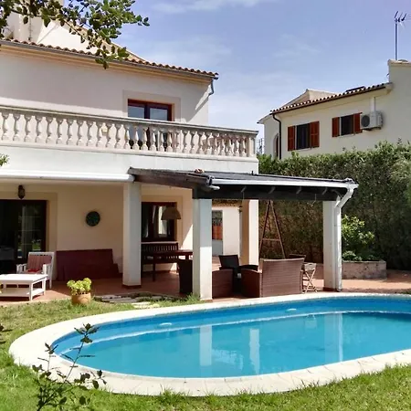 Holiday home Dream House